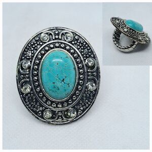 NWOT ring 
